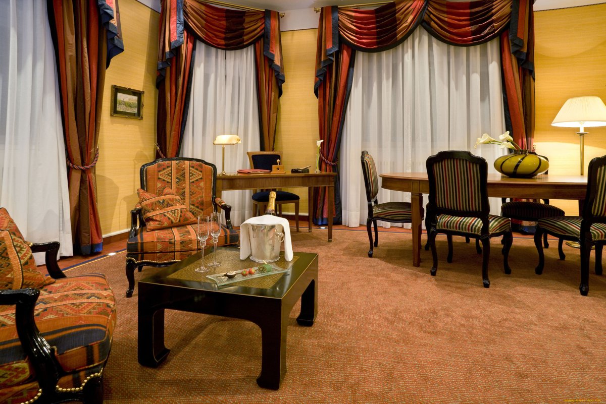 Шторы в интерьере