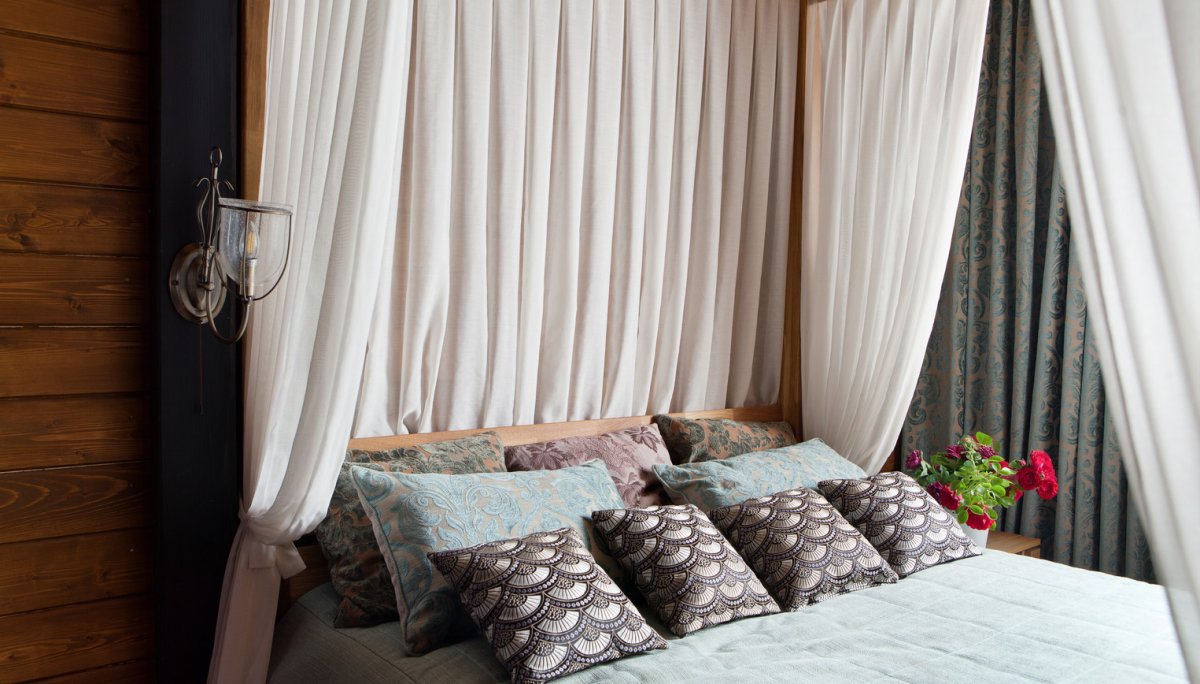 Двухсторонние шторы для спальни