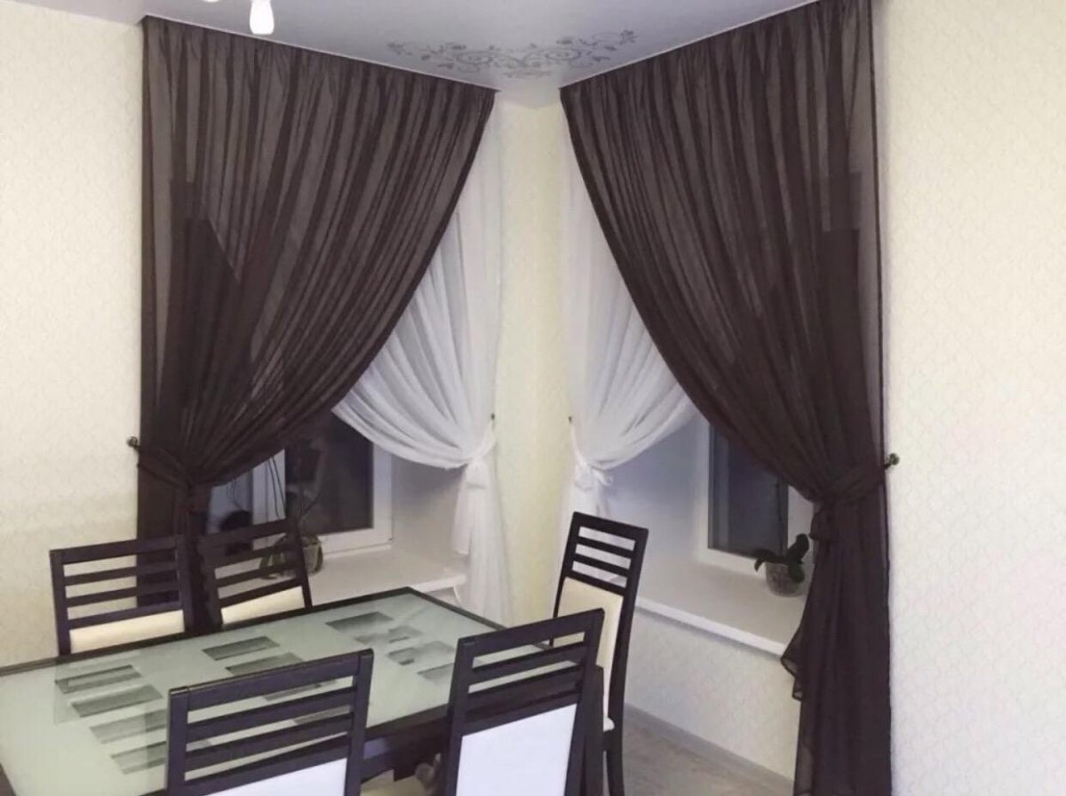 Черная тюль в интерьере