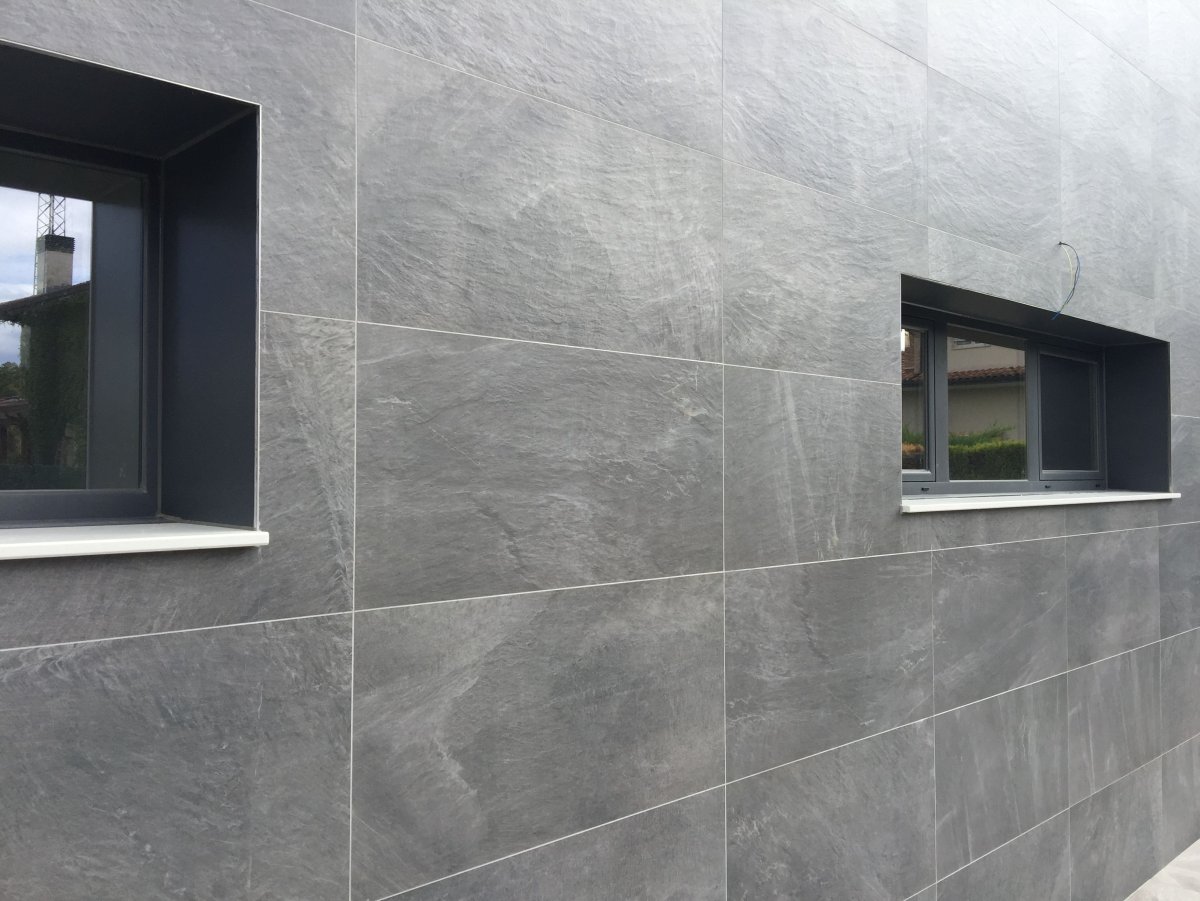 Отделка керамогранитом