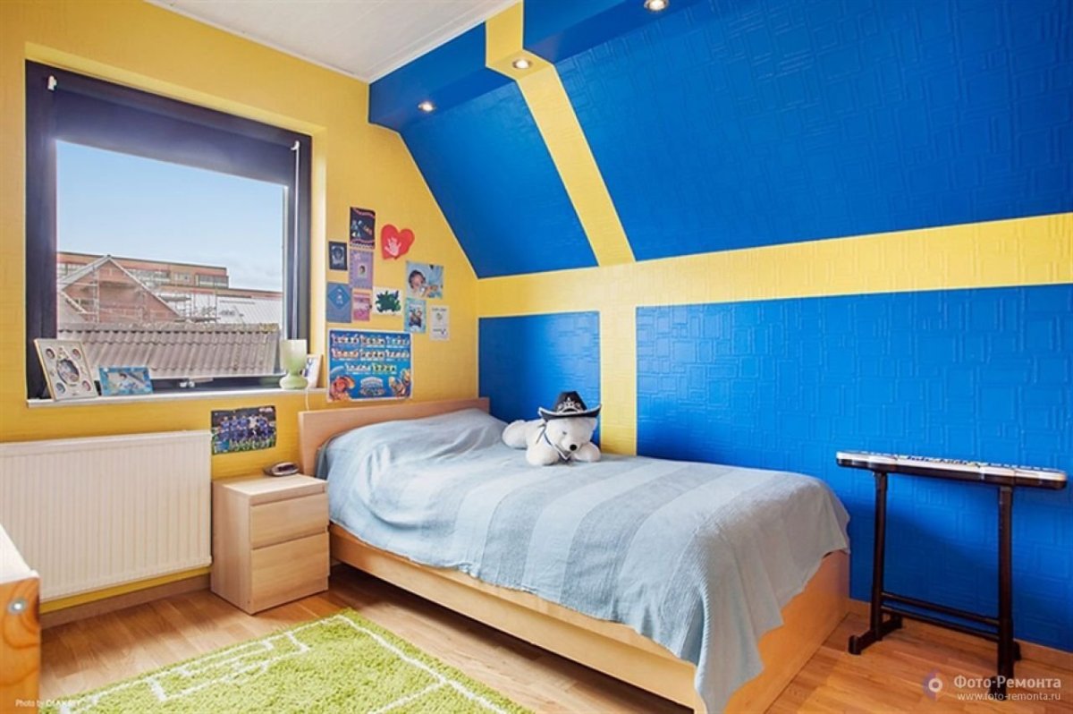 Желто голубая детская