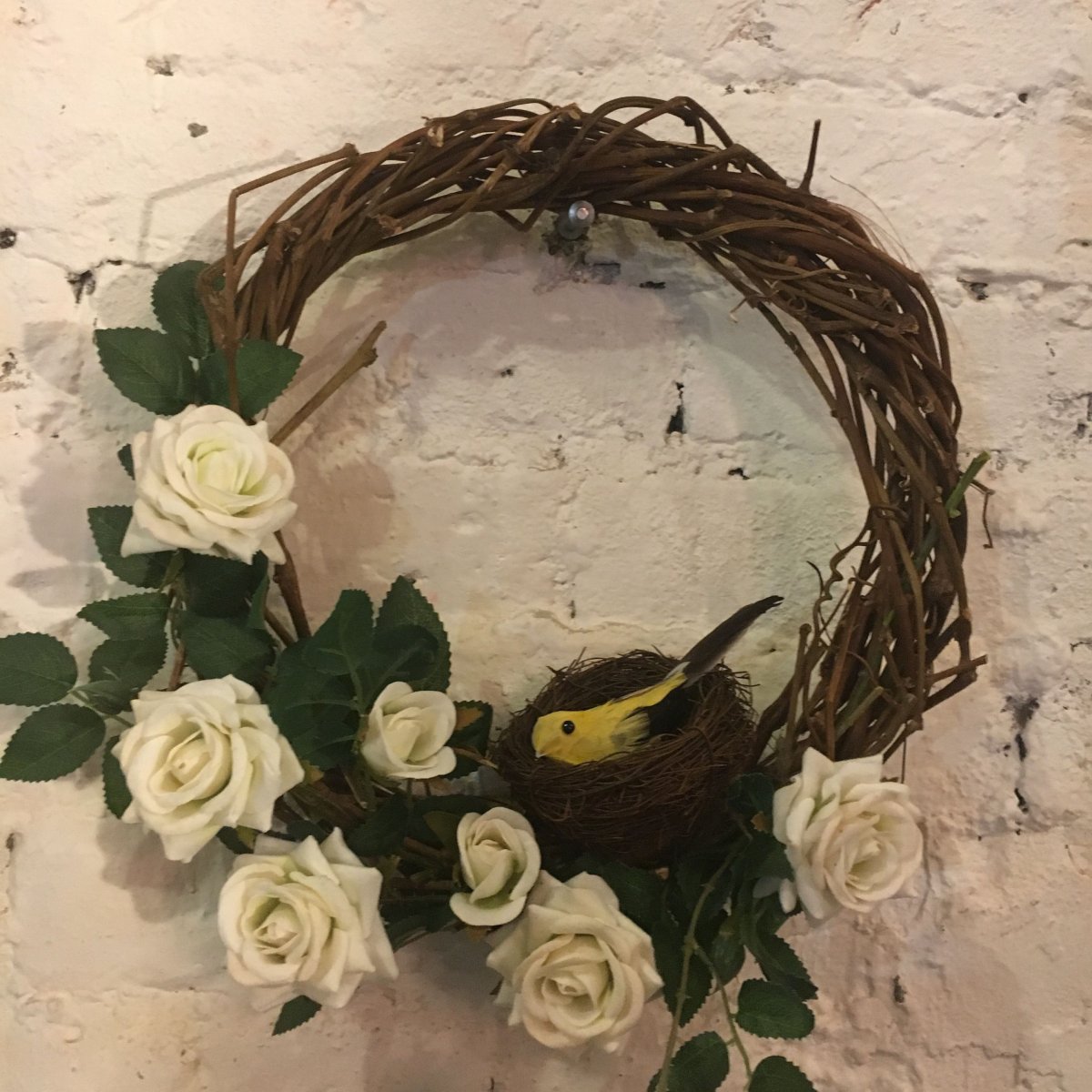 Декоративный венок из мха