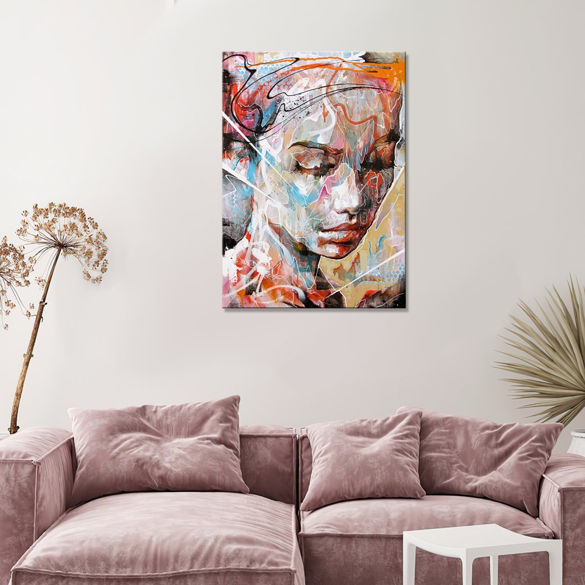 Стильные картины для интерьера девушка