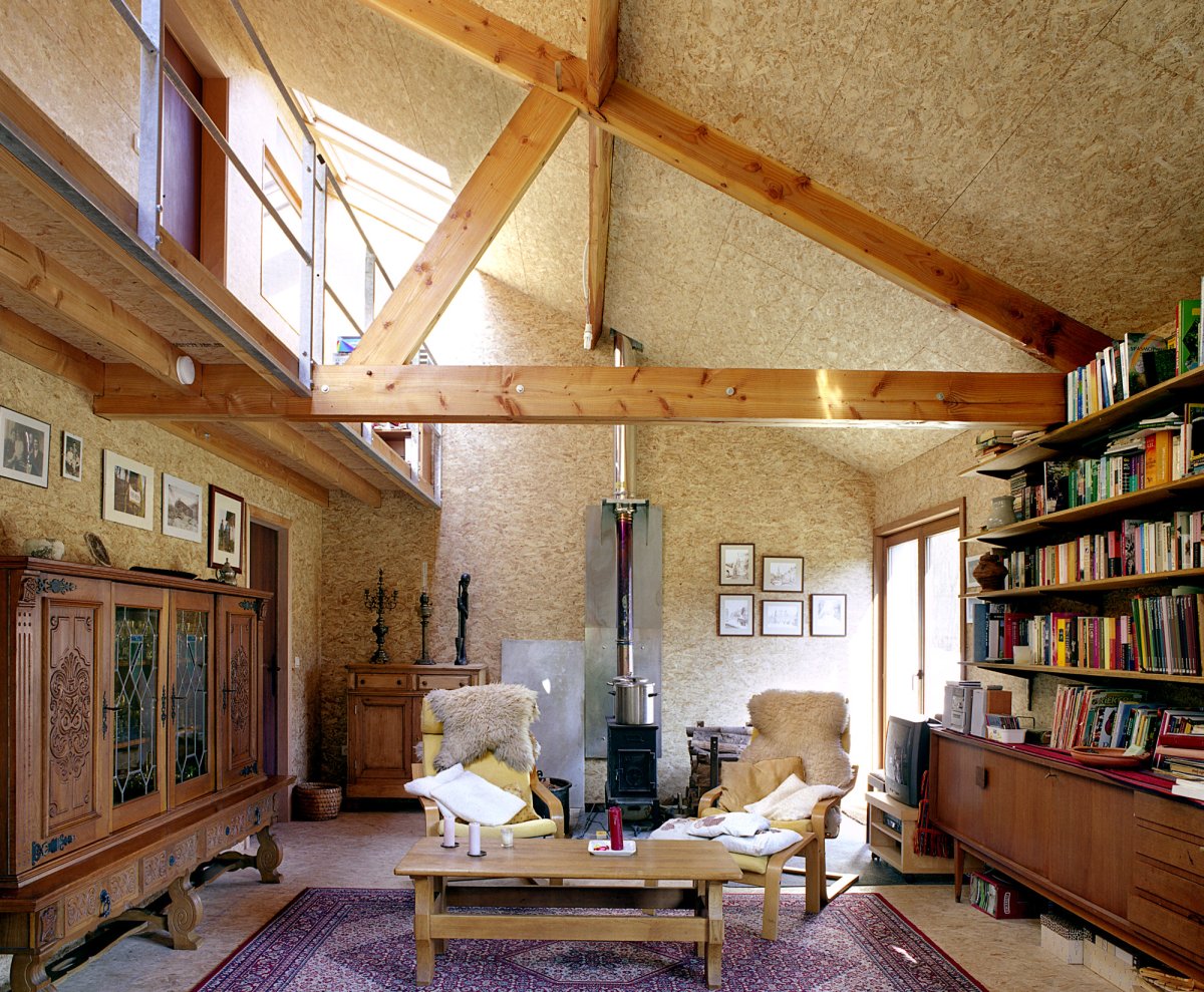 Отделка стен фанерой