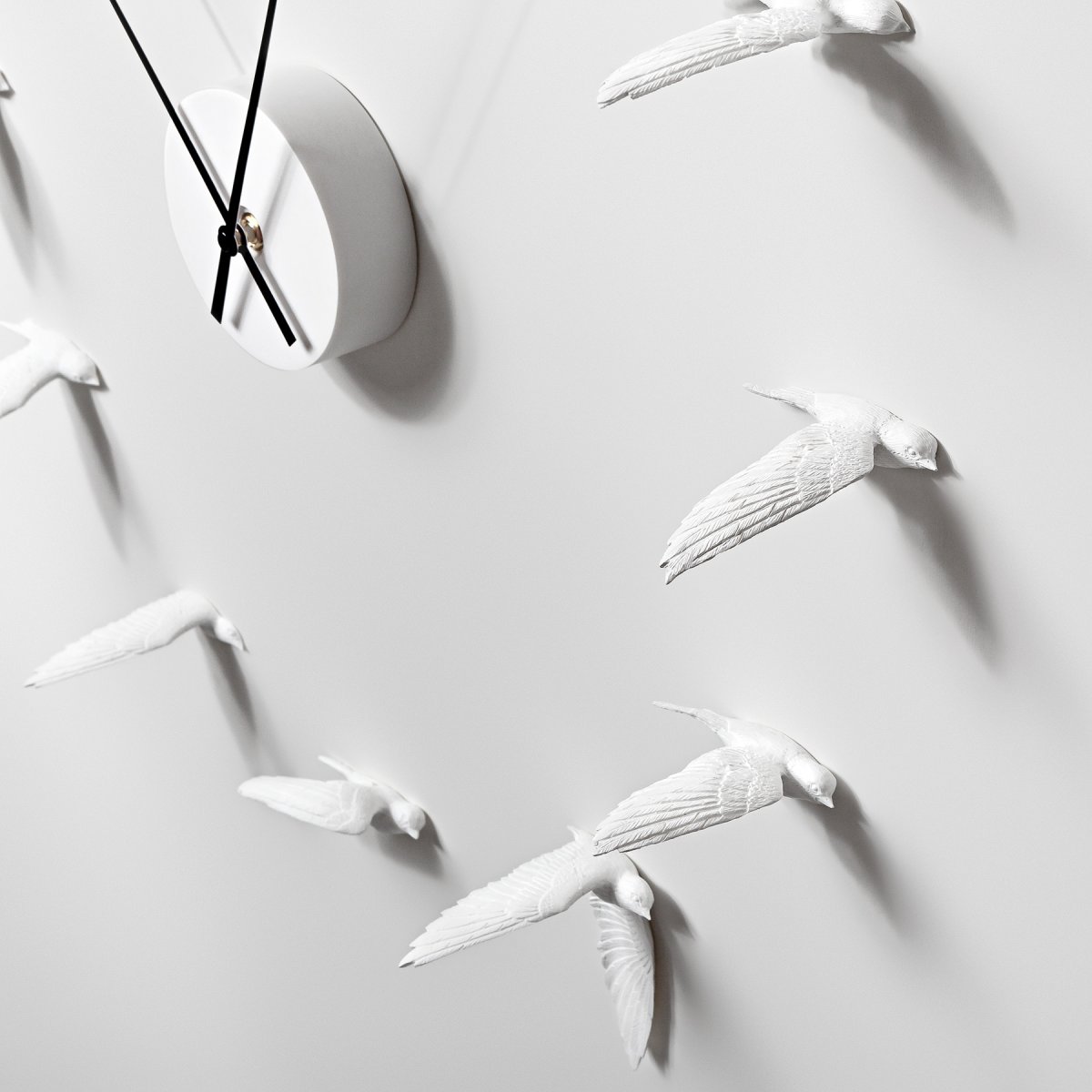 Haoshi Design swallow x Clock
