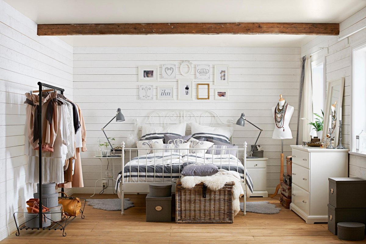 Вагонка в спальне