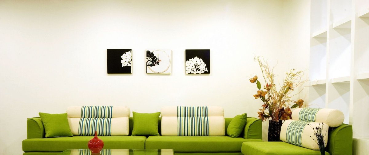 Диван в интерьере