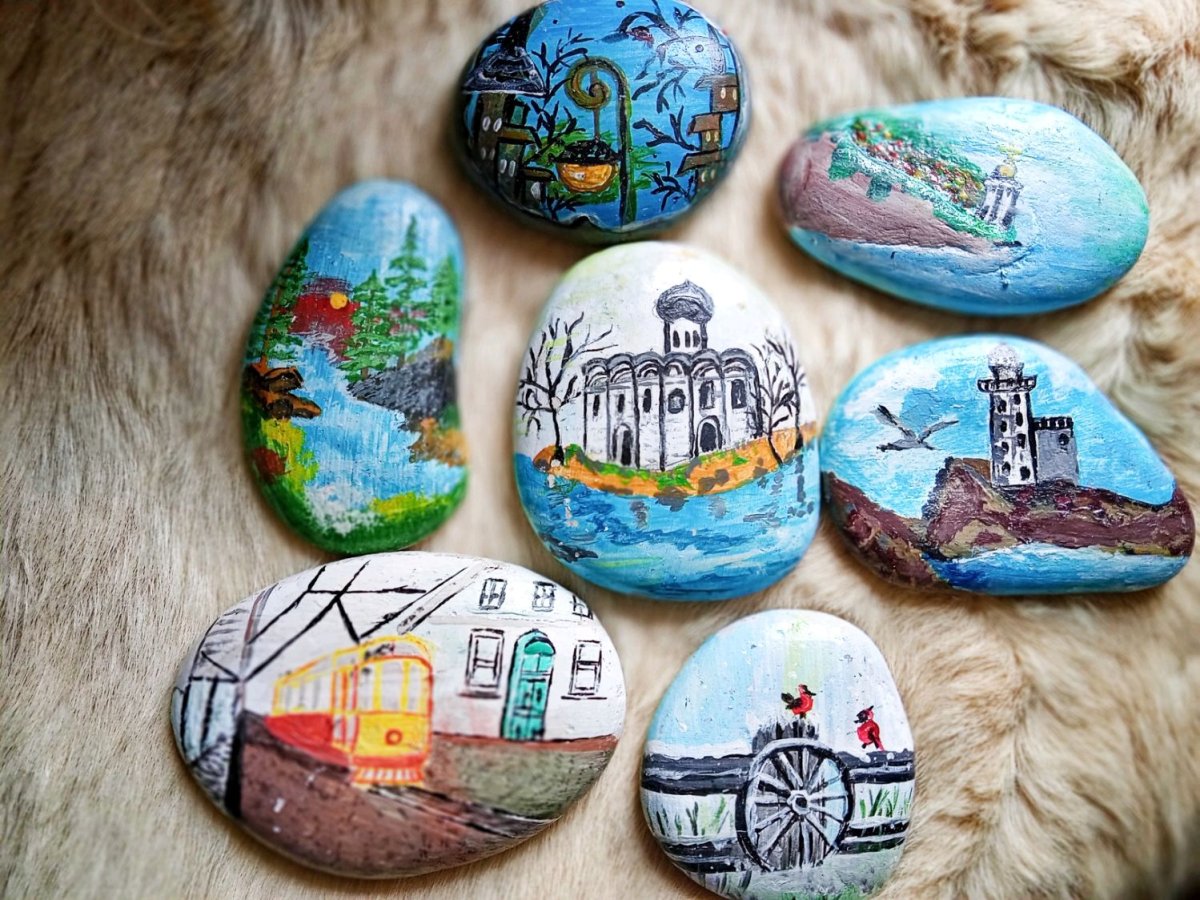 Расписные камни для сада