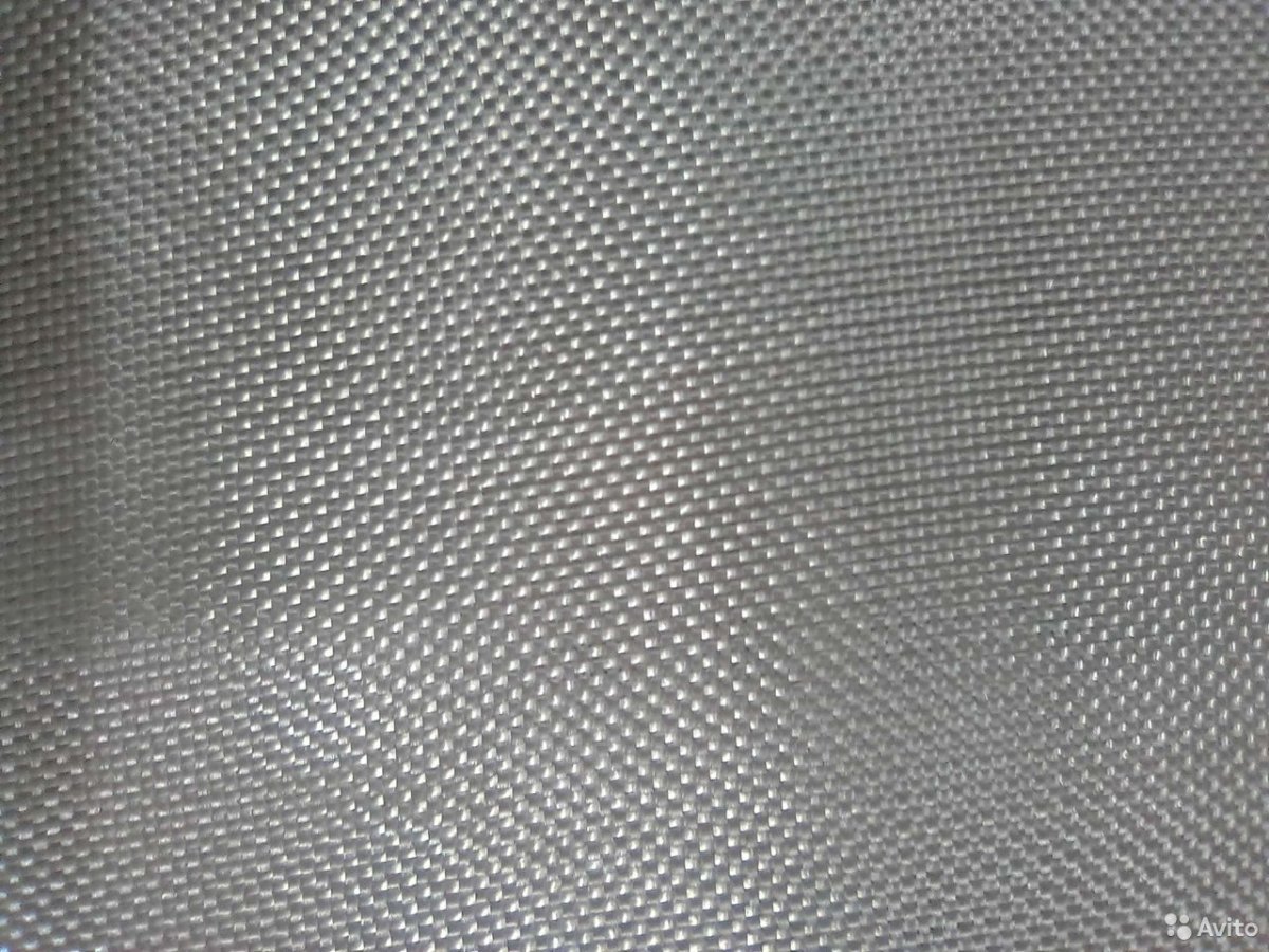 Угле и стеклоткань в матрице