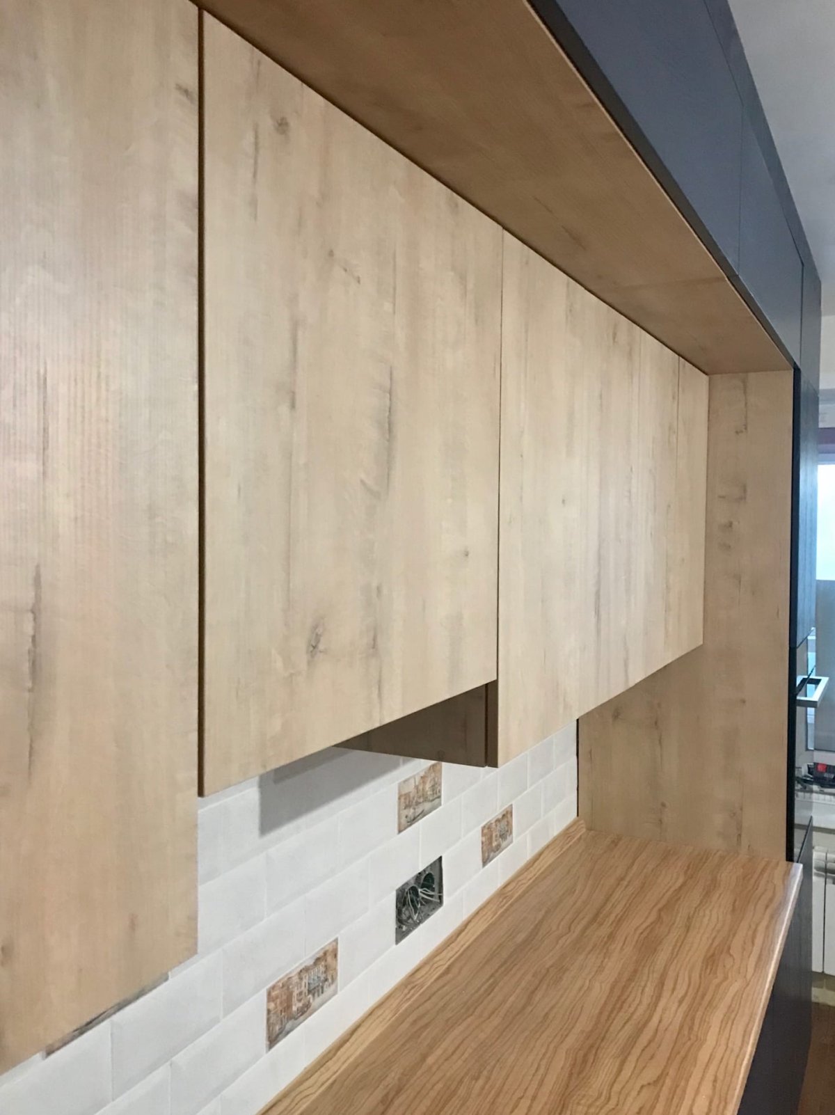 Профиль ручка gola с подсветкой