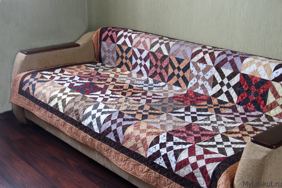 Лоскутная накидка на диван