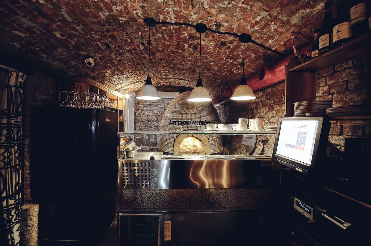 Цоколь для кухни в интерьере