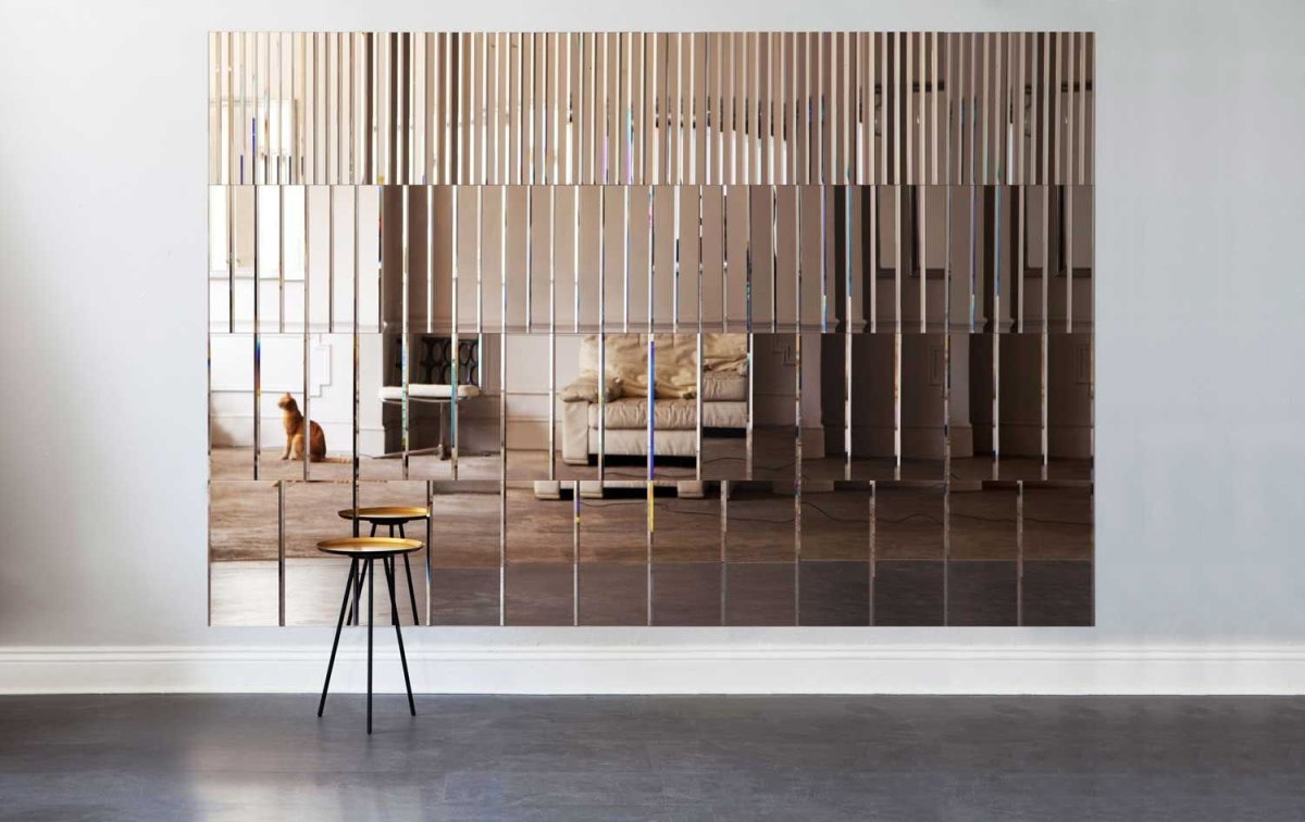 Зеркальное панно на стену