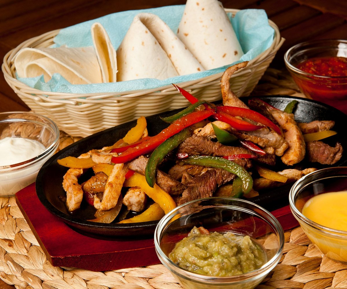 Кухня в деревянном доме