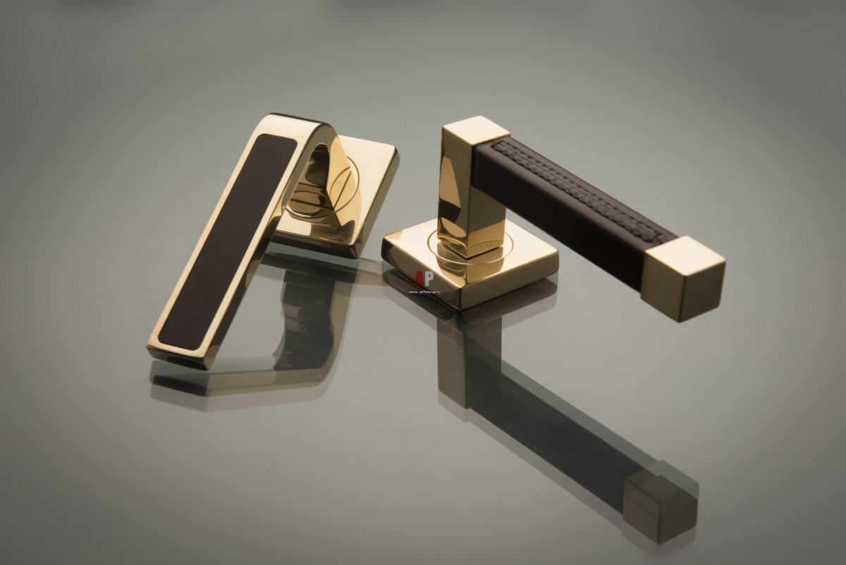 GTV ручка-скоба бронза uz-21c096-04