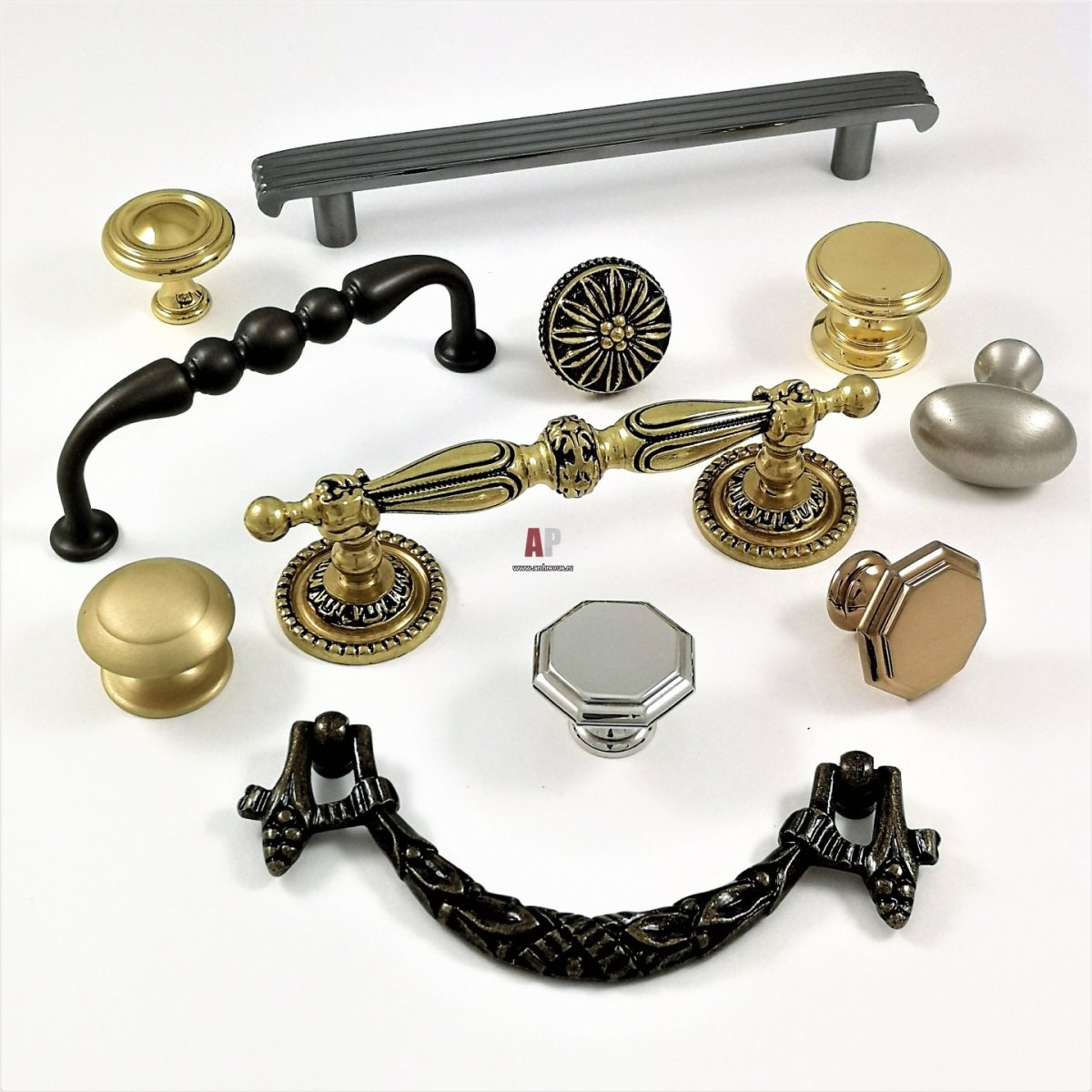 Фурнитура для мебели