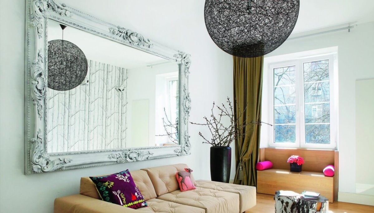 Круглое зеркало в интерьере