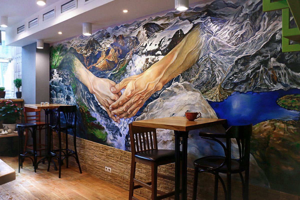 Роспись стен в кафе