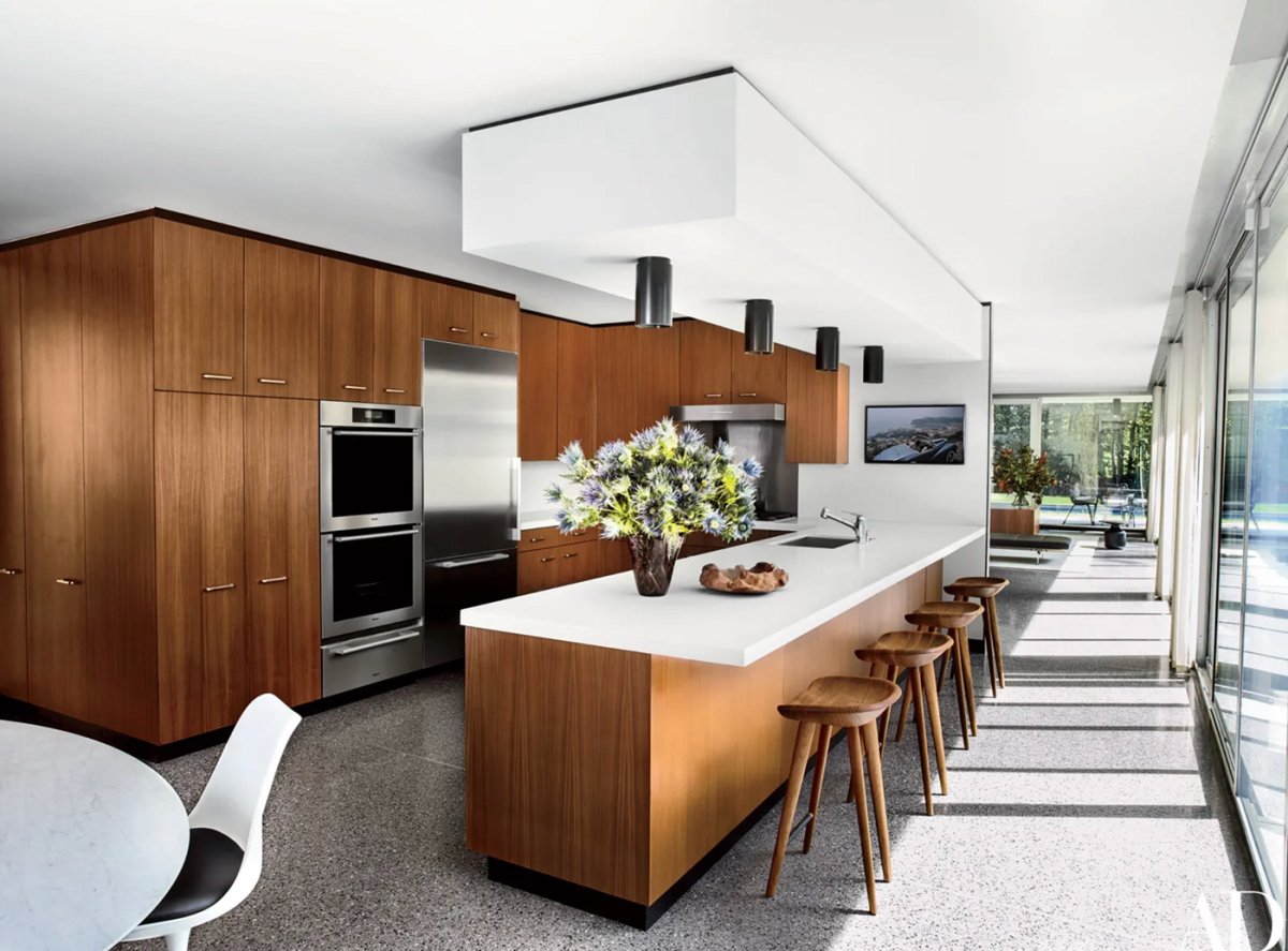 Кухня в стиле МИД сенчури