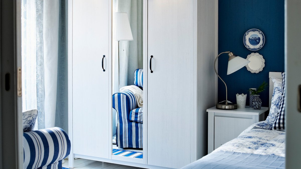 Ikea БРУСАЛИ шкаф