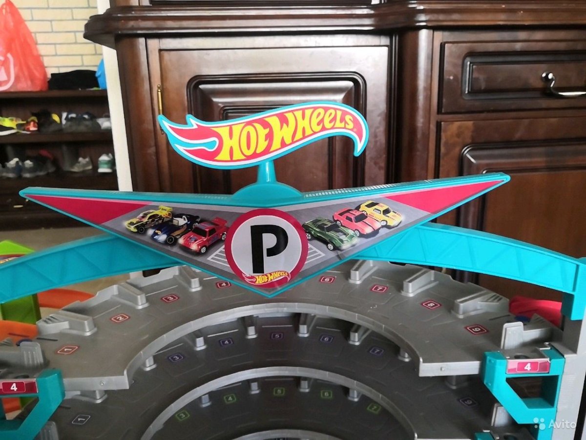 Полка для хот Вилс ракета