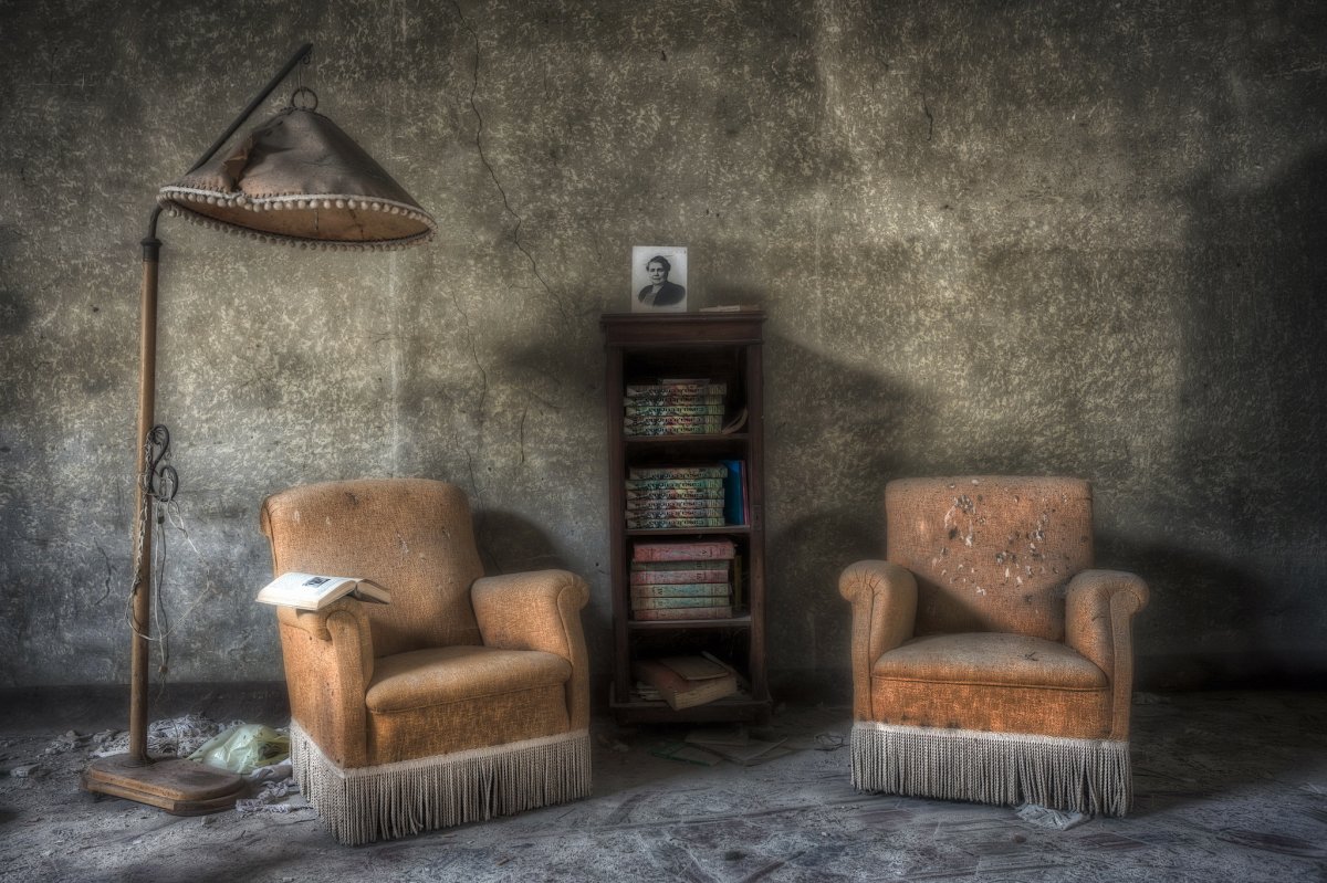 Кресло в комнату