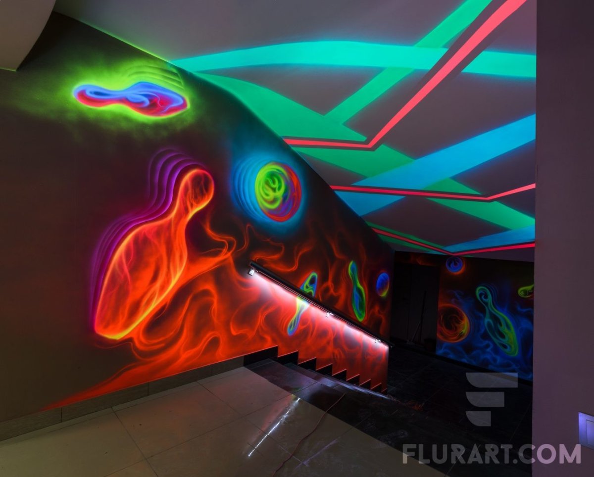 Комната в стиле неон