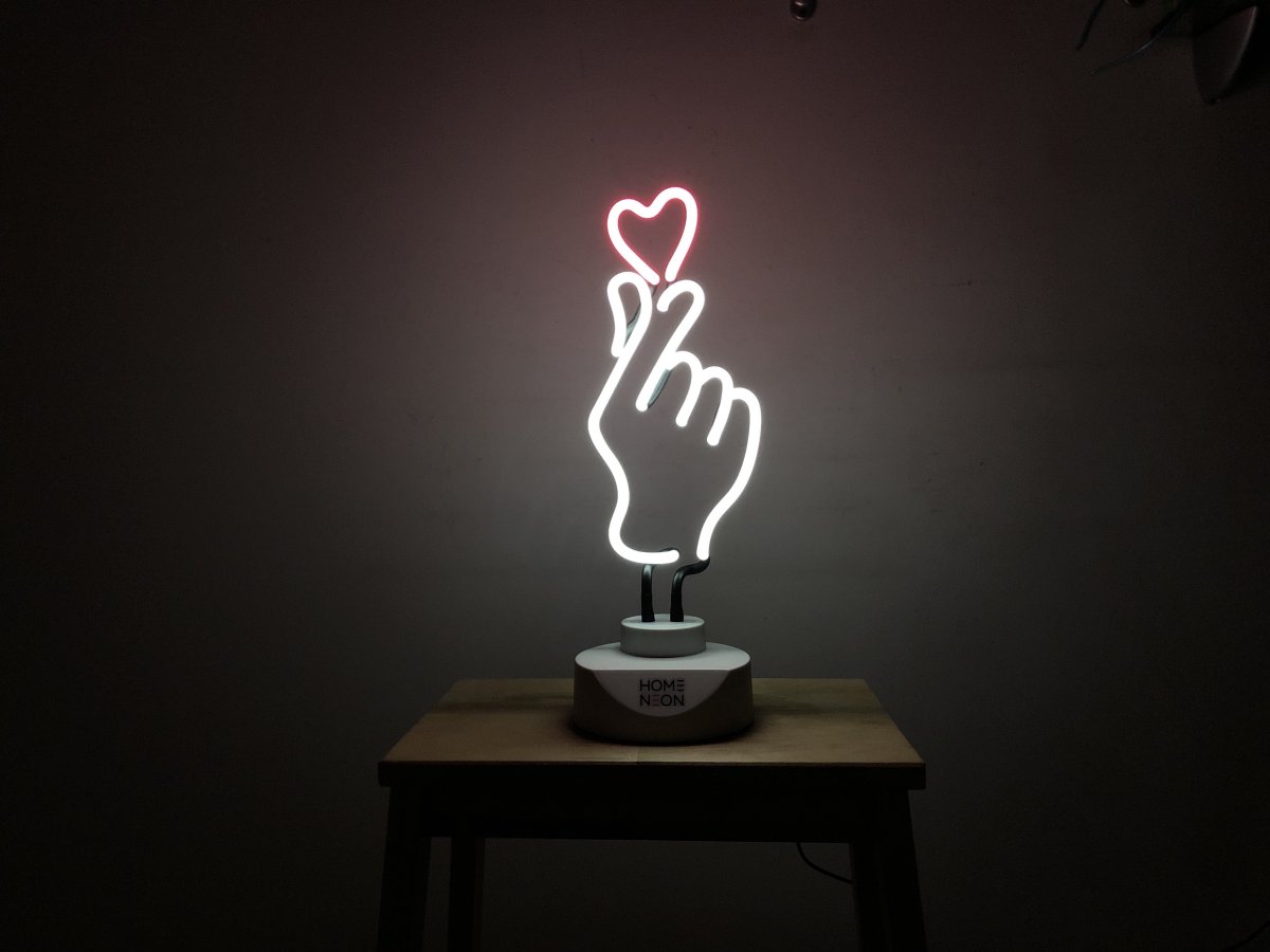 Неоновая лампа