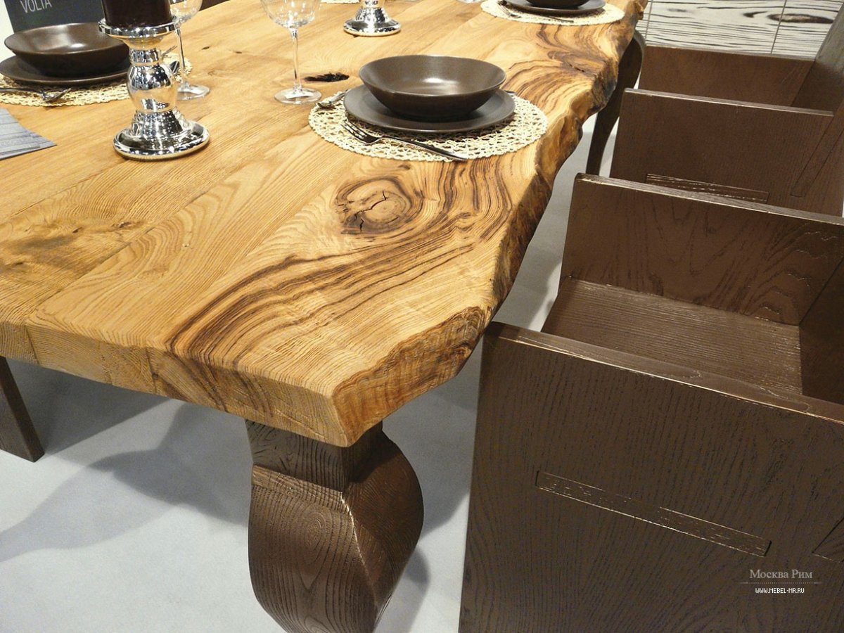 Брашированный стол