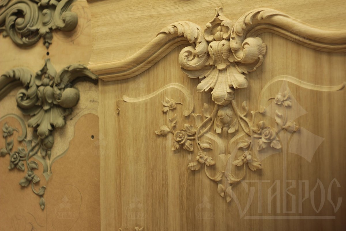 Церковный декор из дерева