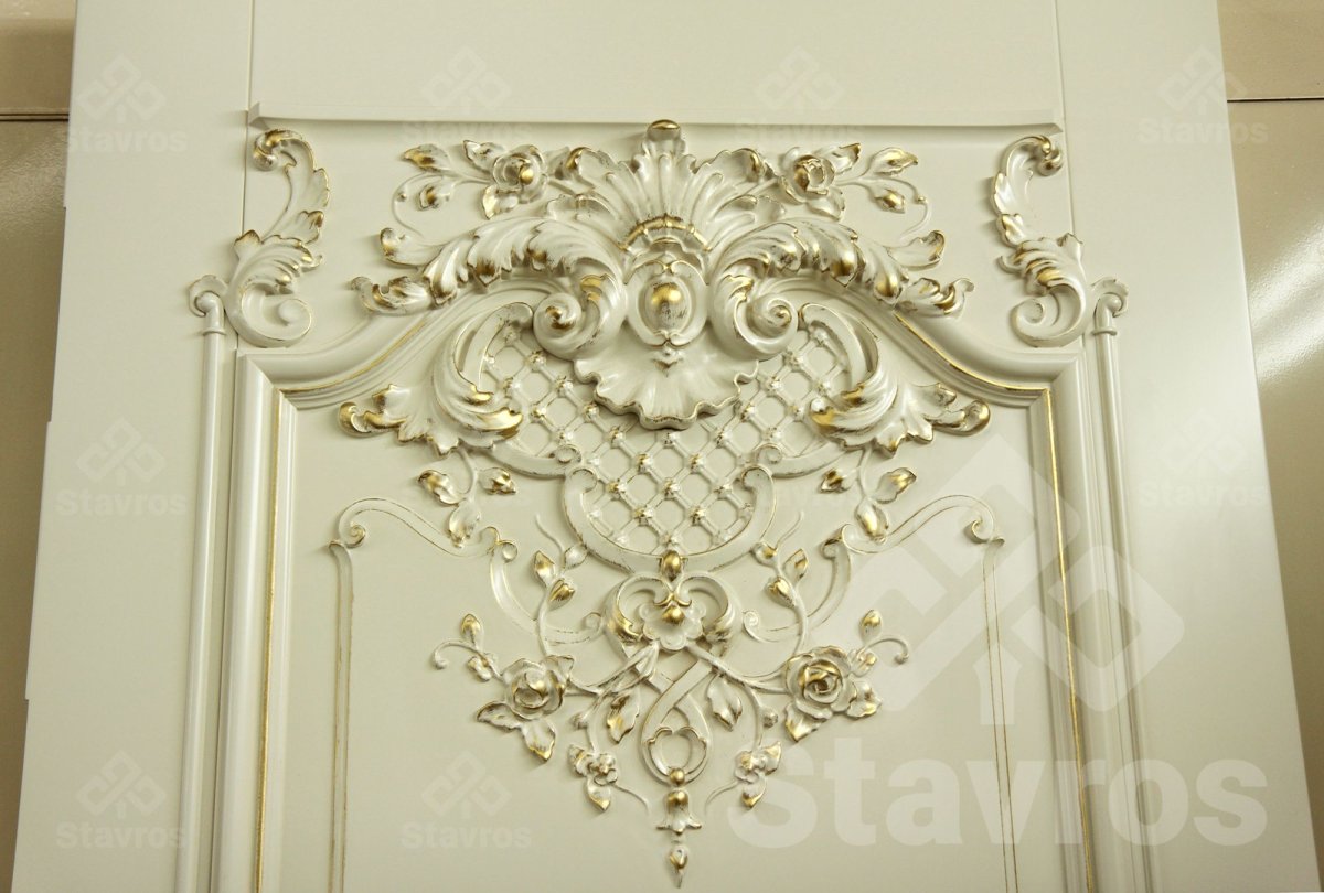 Белое дерево с позолотой декор