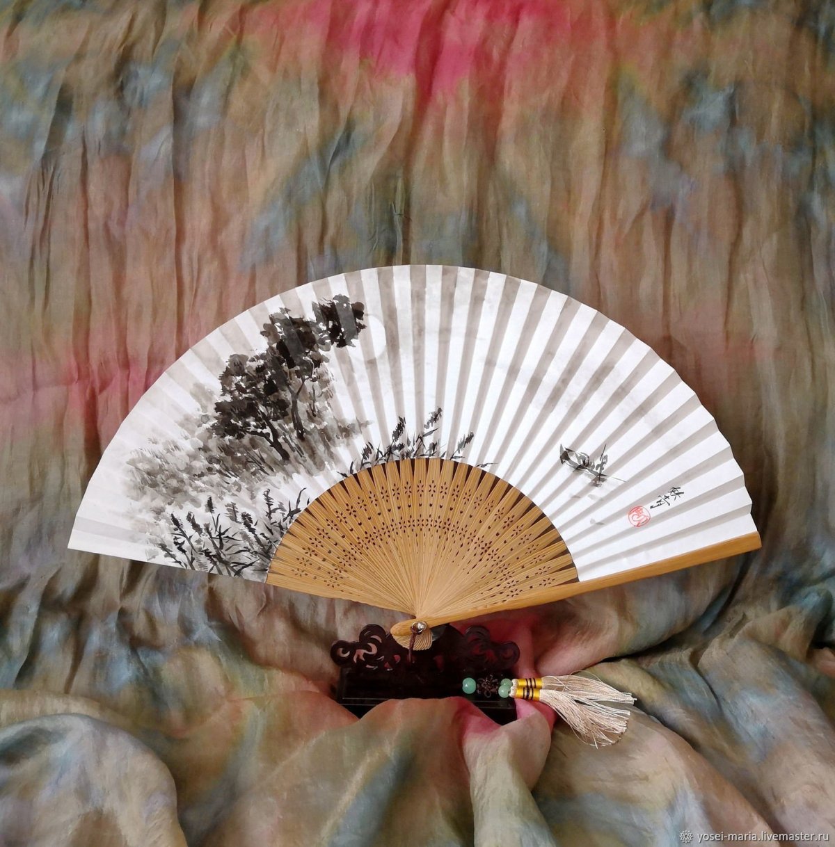 Японский веер на стену