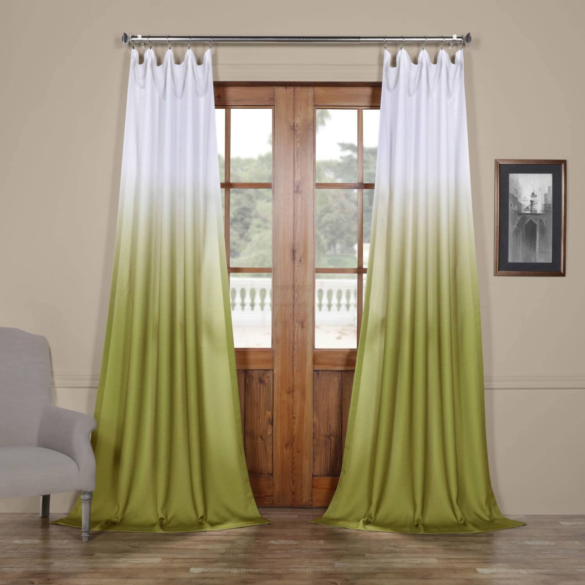 Тюль белая с фиолетовым