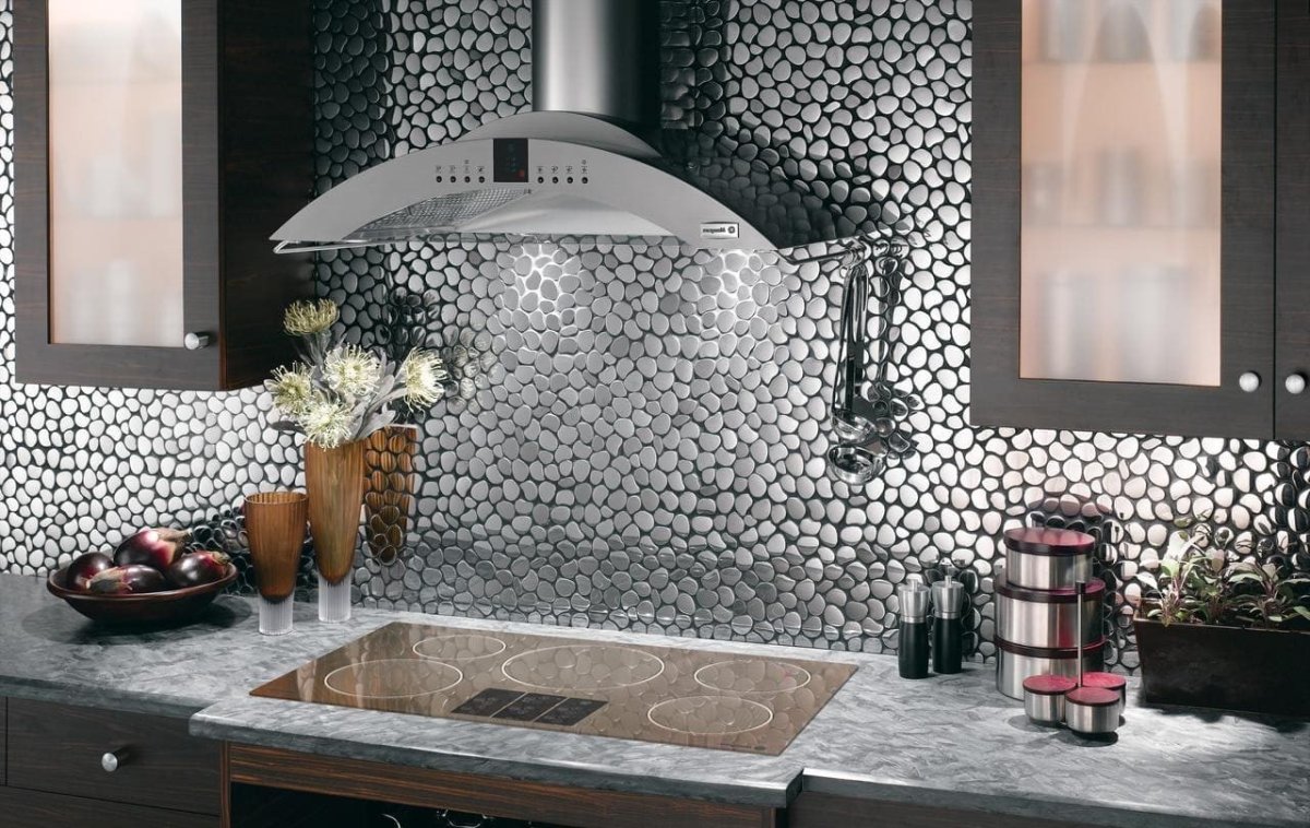 Зеркальная мозайка в интербере