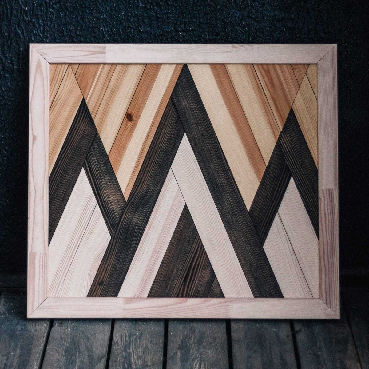 Панно из деревянных реек на стену