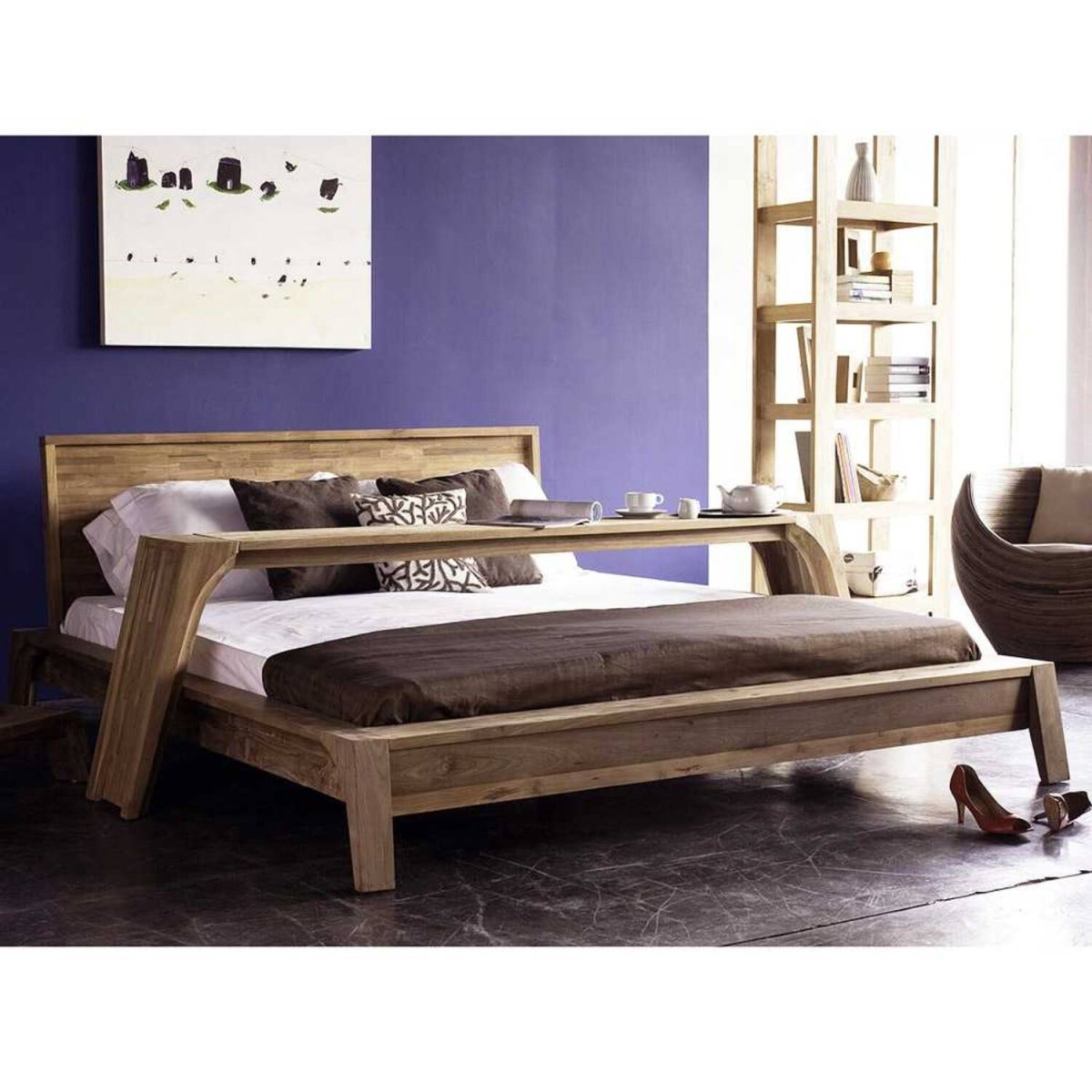 Кровать рустикальная из массива сосны Злата