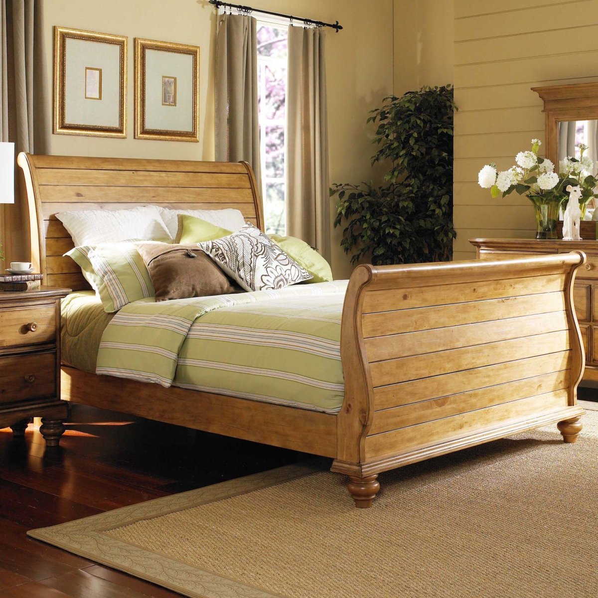 Тик Хаус кровати из тика