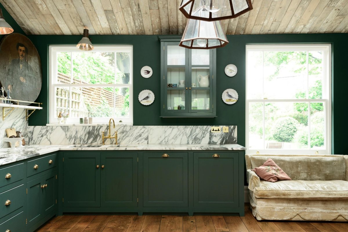 Кухня цвета хаки