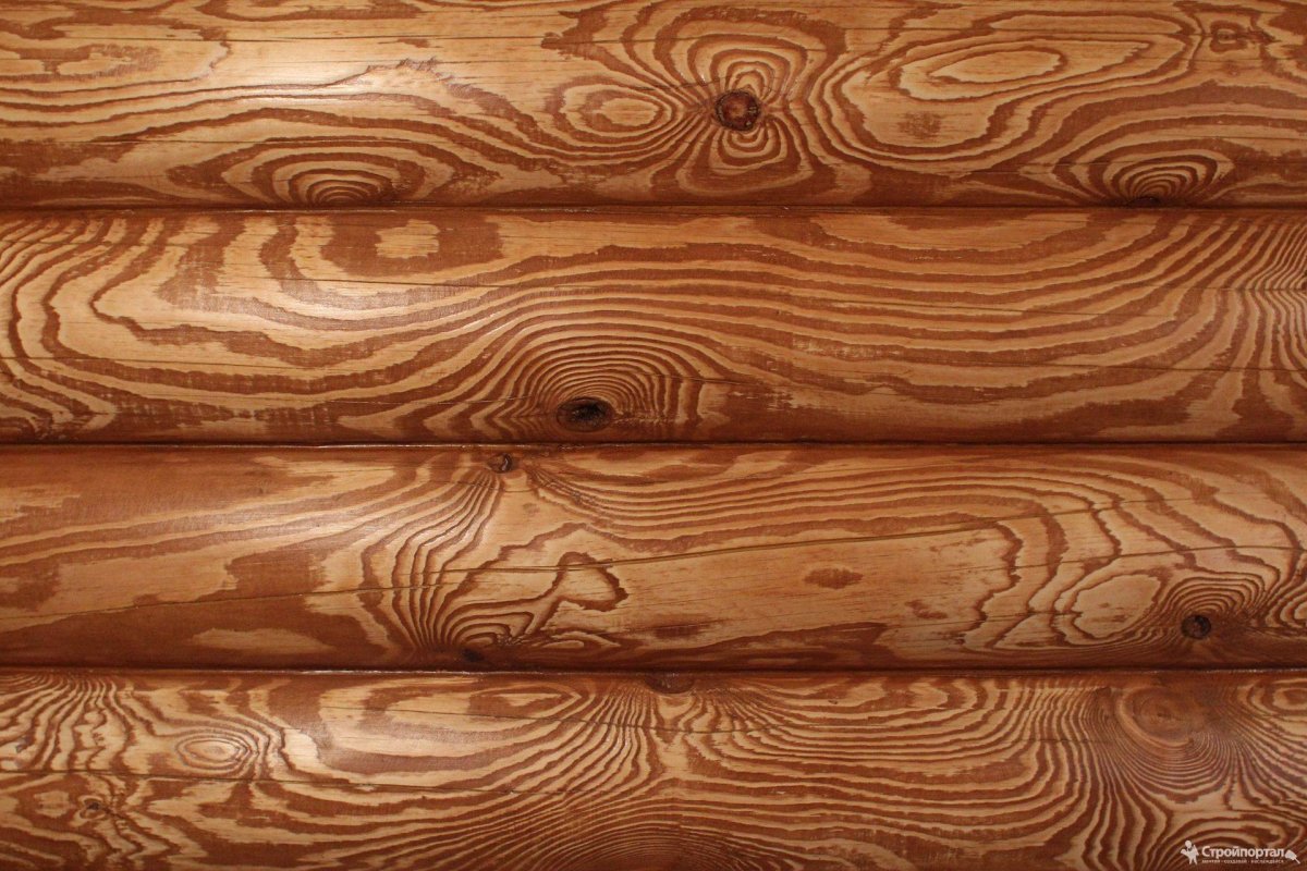 Бревенчатая стена