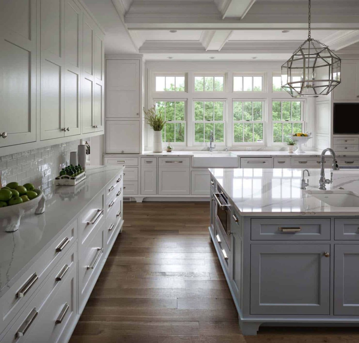 Кухня с островом