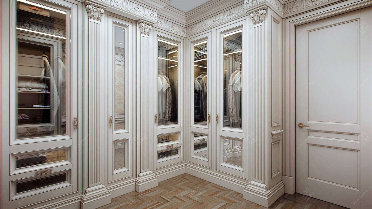 Шкаф в прихожую в классическом стиле