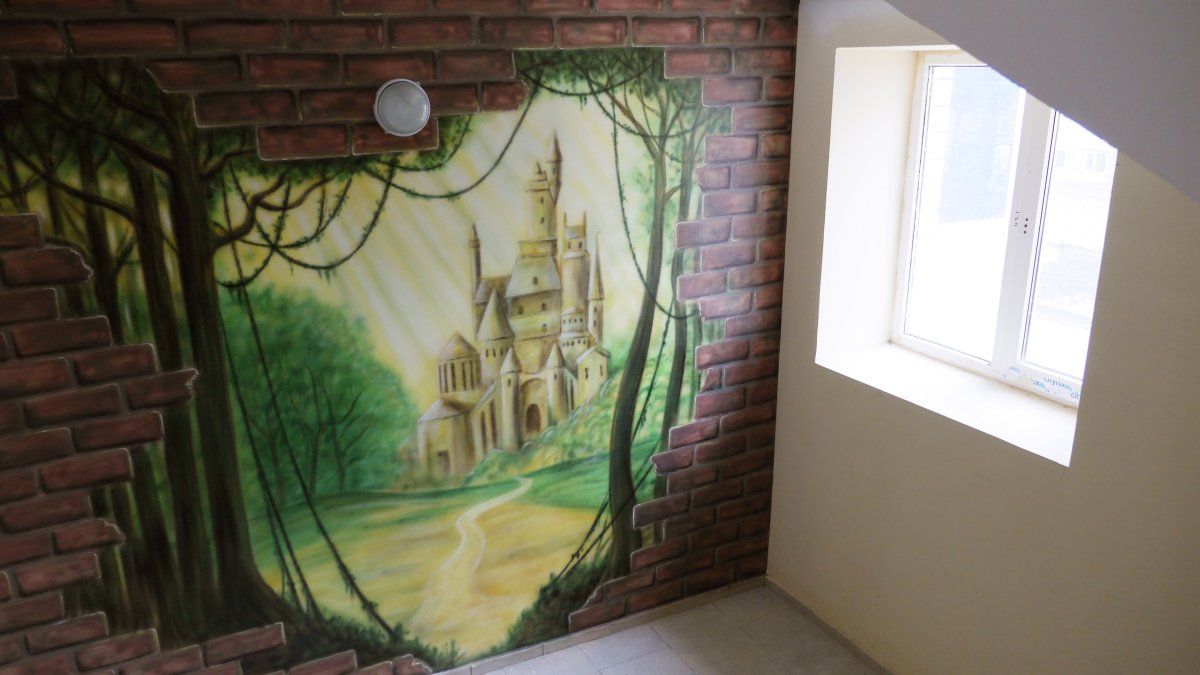 Фрески в подъездах