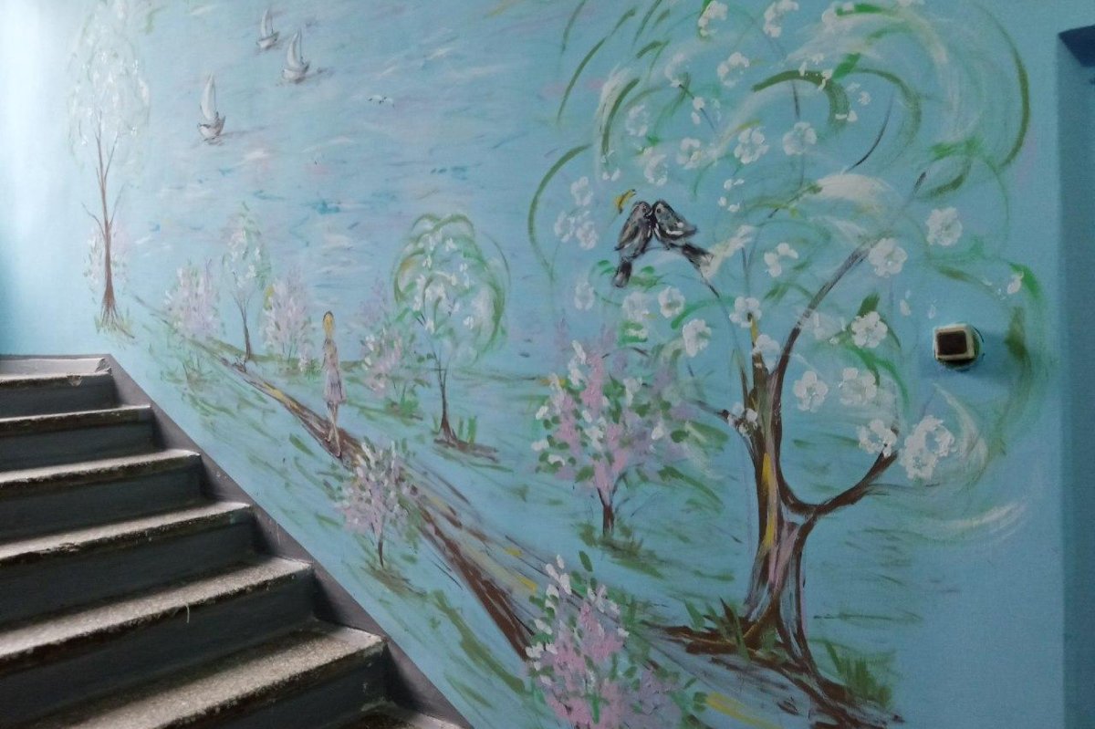 Художеств в подъездах