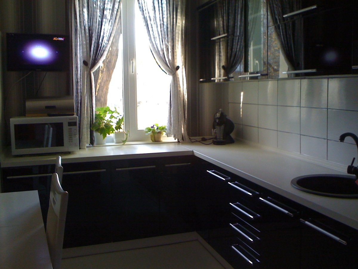 Подоконник на кухне