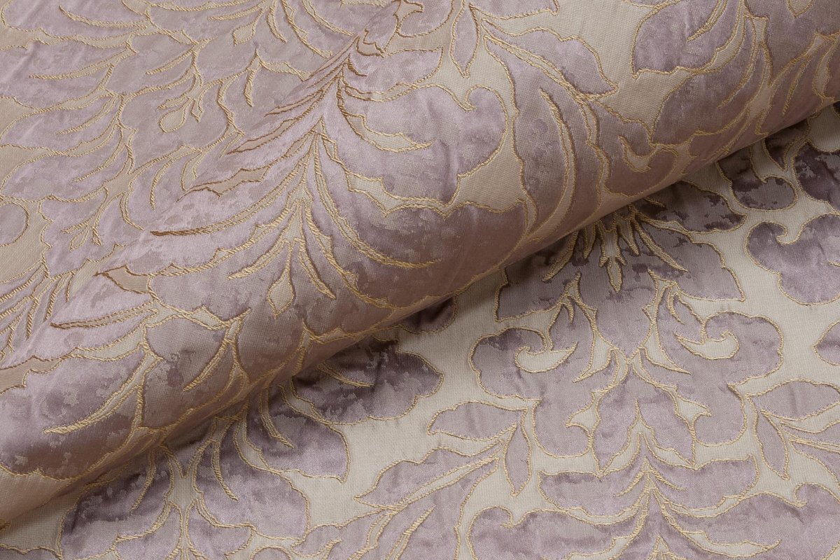 Диван из жаккарда