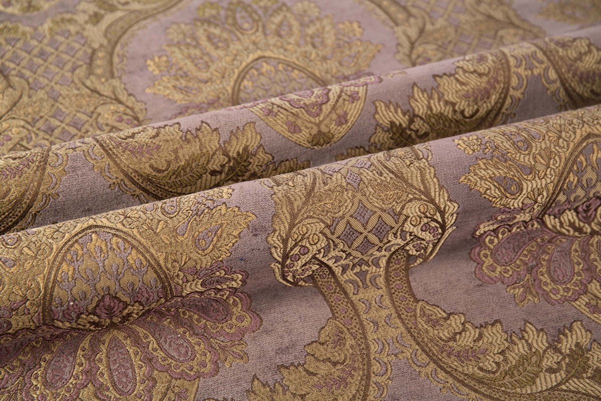 Ткань ковровая для обивки мебели