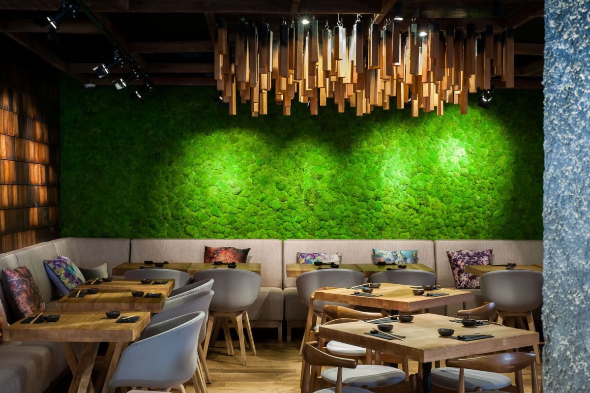 Мох в интерьере ресторана