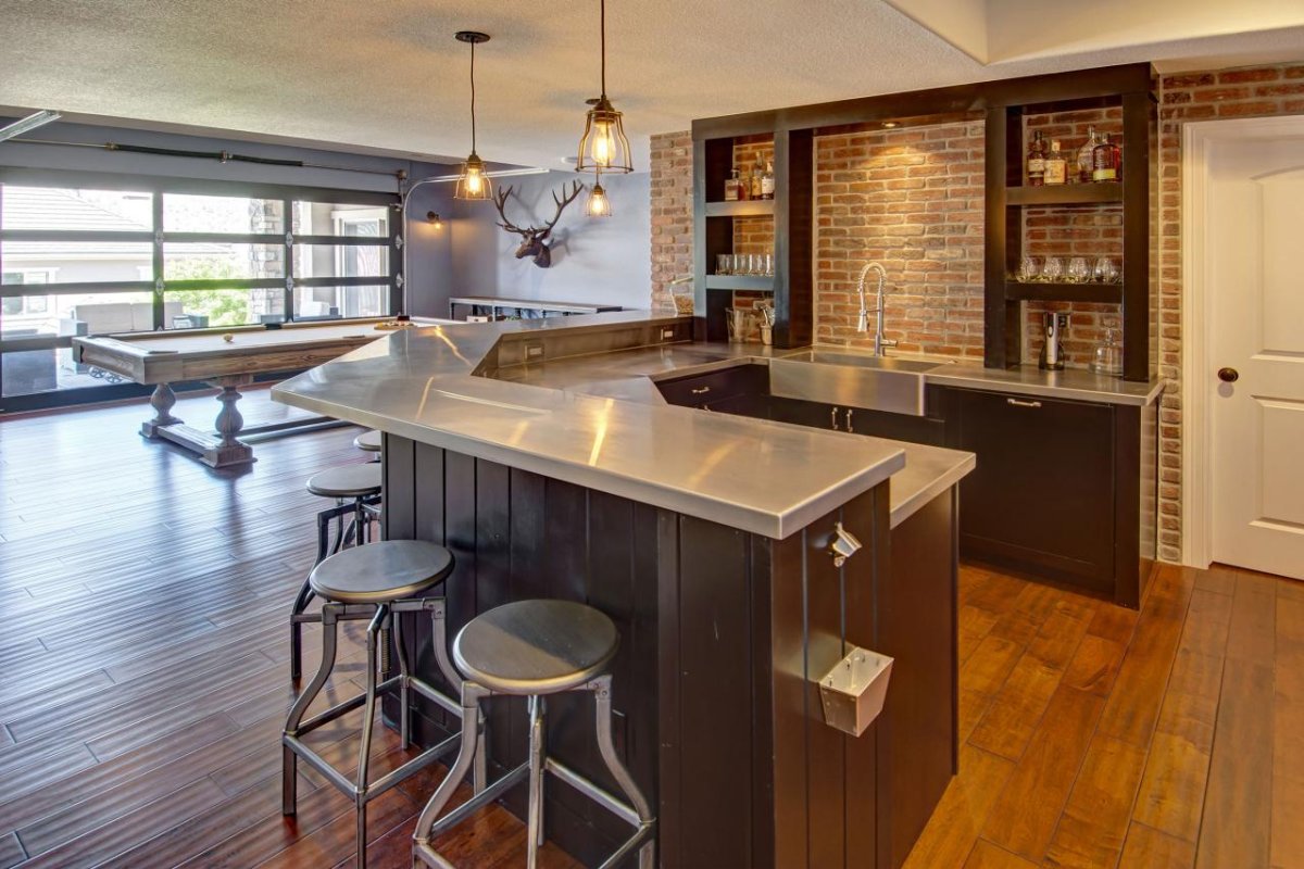 Барная стойка для кафе