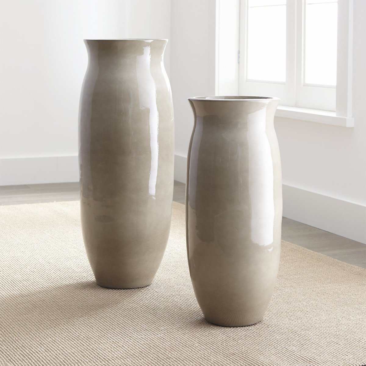 Декоративные вазы для интерьера