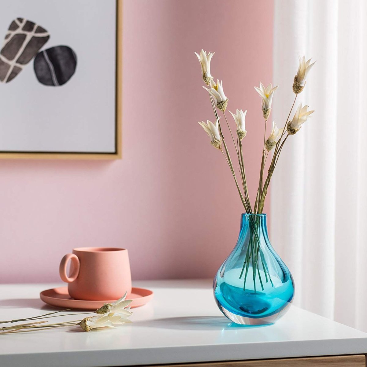 Круглая ваза в интерьере